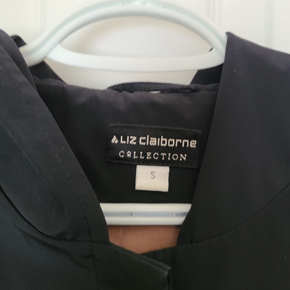 Liz Clairborne Raincoat - Picture 2 of 3